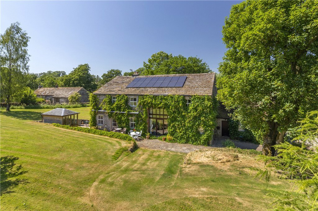 4 bedroom property for sale in Coniston Cold, Skipton, North Yorkshire