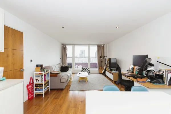 Rainhill Way, London, E3