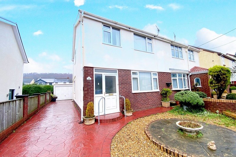 3 bedroom property for sale in Capel Road, Clydach, Swansea, City And