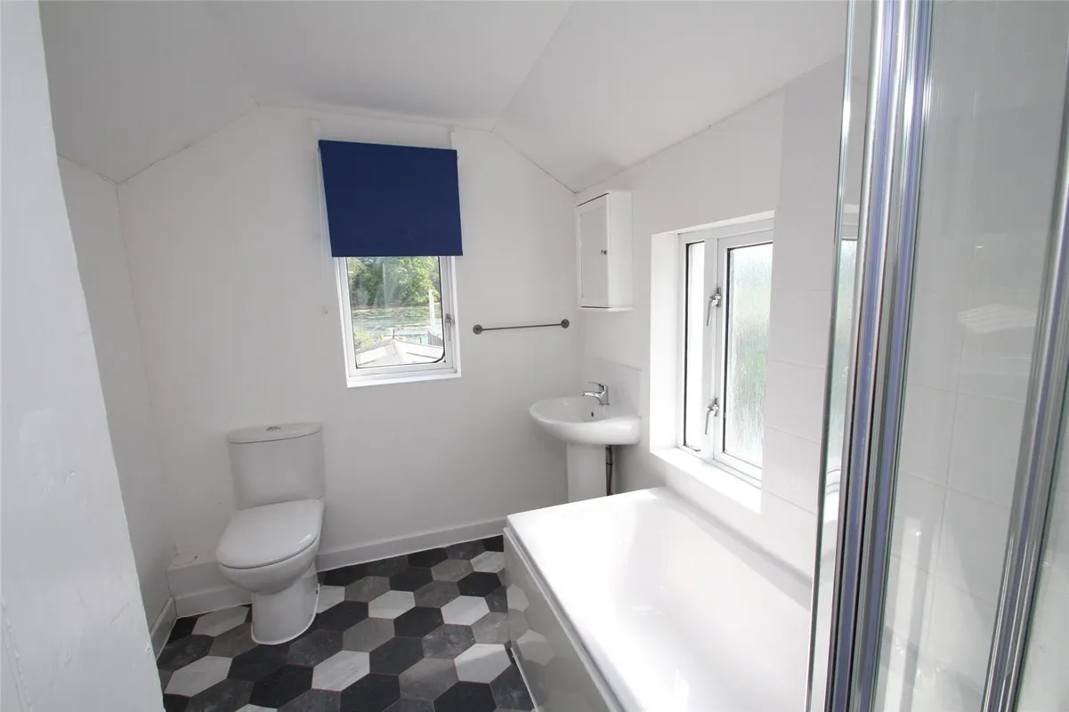 Bath Lane, Fareham, Hampshire, PO16