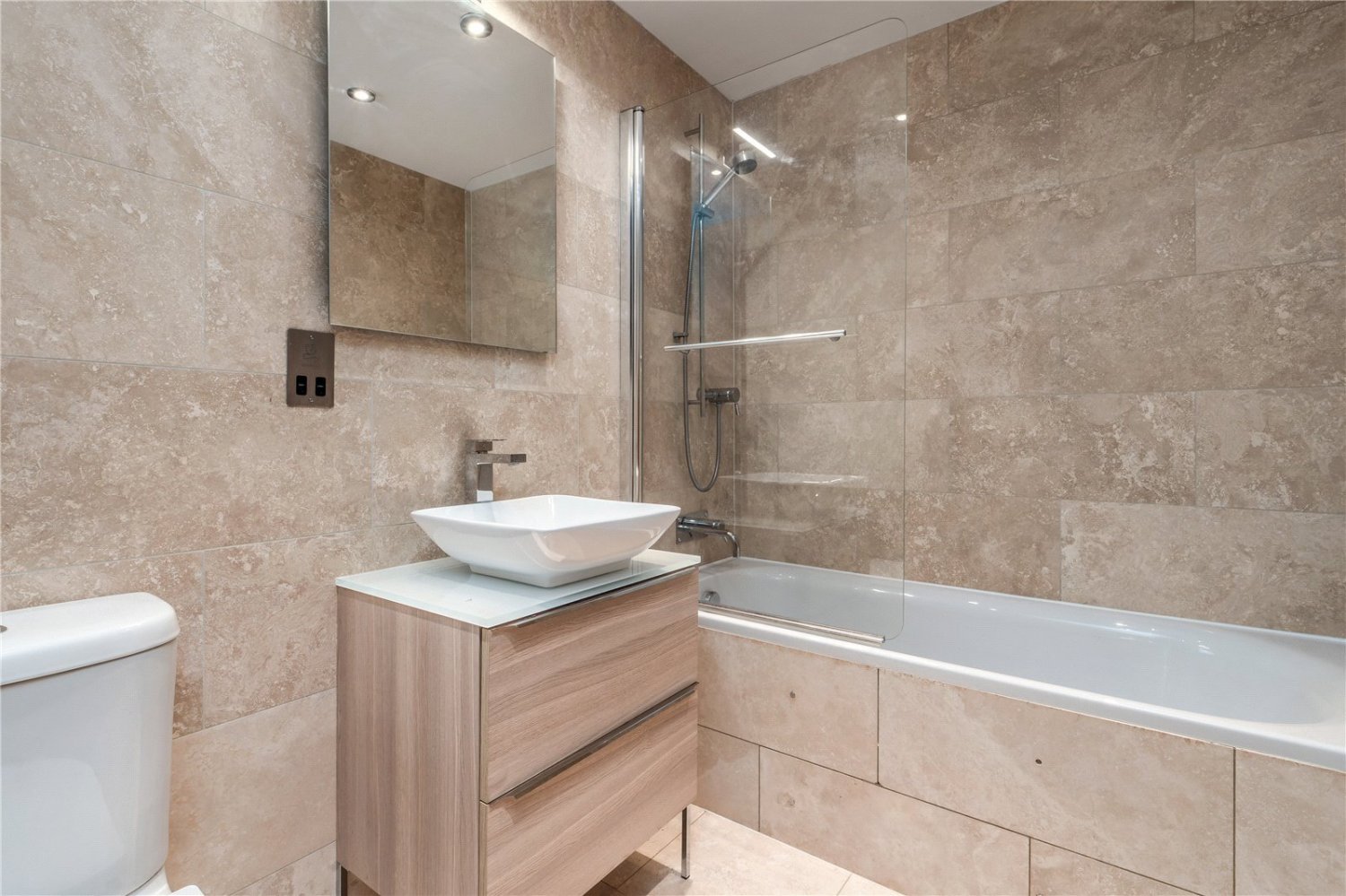 JacksonStops 3 bedroom property for sale in Merrymans Lane, Alderley