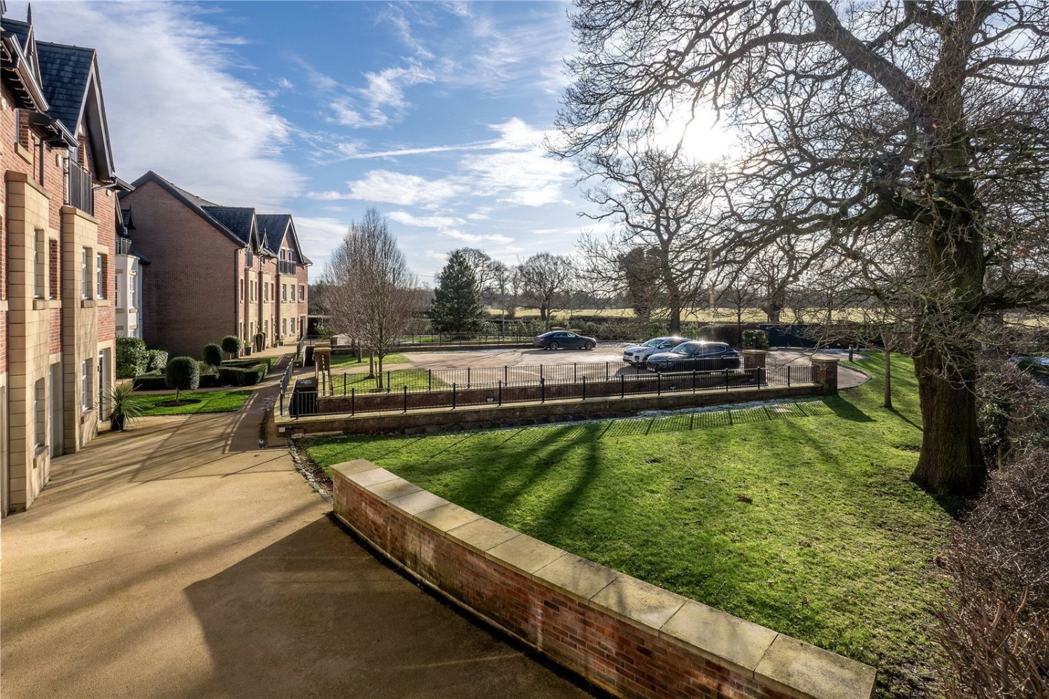 JacksonStops 3 bedroom property for sale in Merrymans Lane, Alderley