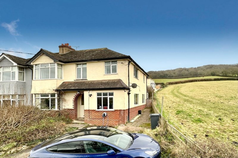 4 bedroom property for sale in Fortescue Road, Sidmouth, Devon, EX10