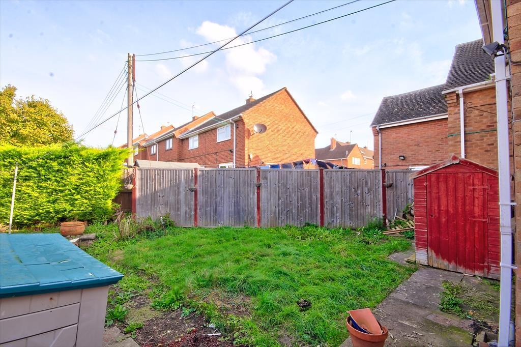 2 bedroom property for sale in Green Leys, Badsey, Evesham £189,950