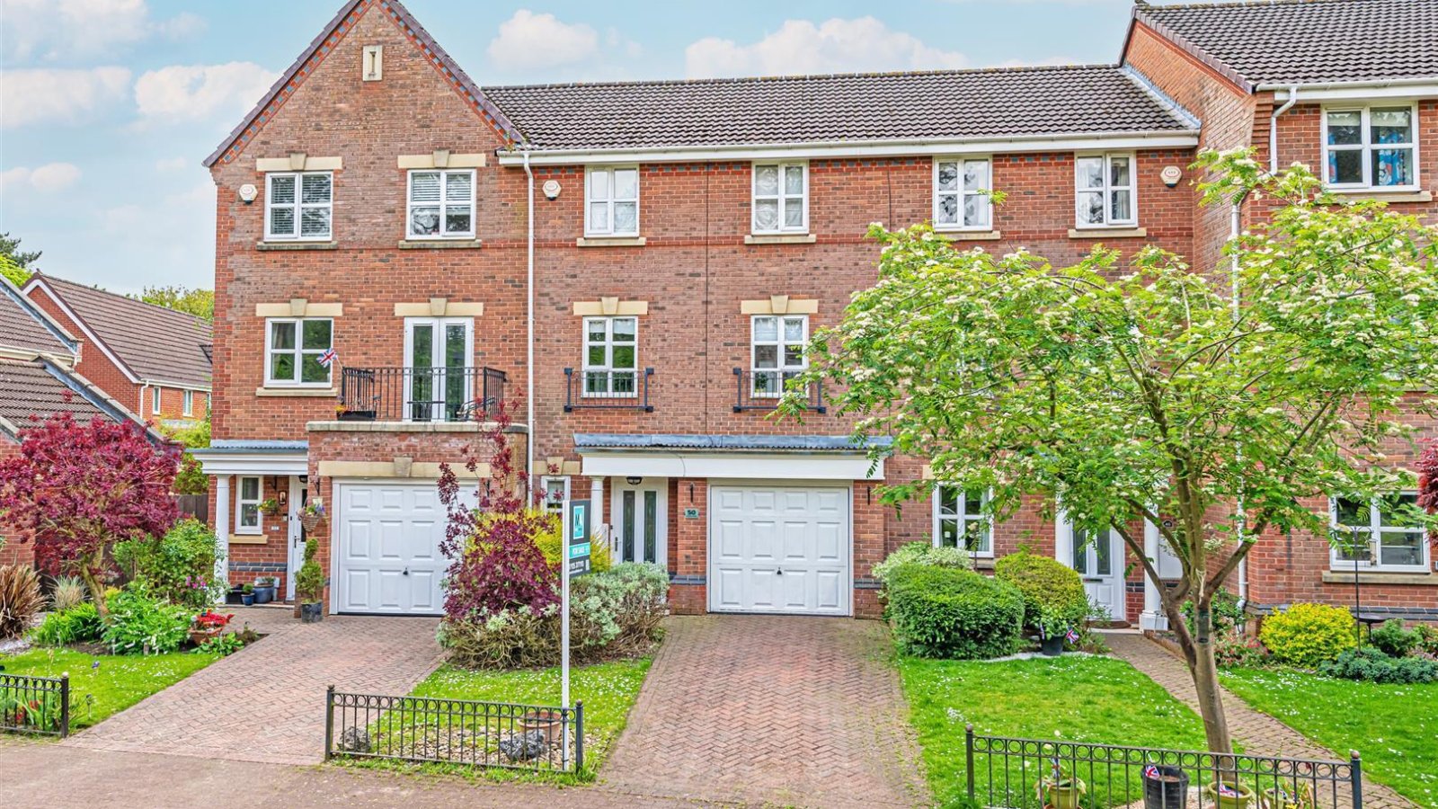 4 bedroom property for sale in Tresham Drive, Grappenhall, Warrington