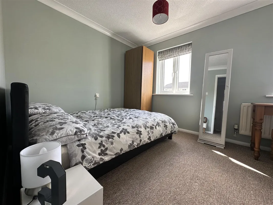 Stonelea Court, Meanwood, Leeds, LS7