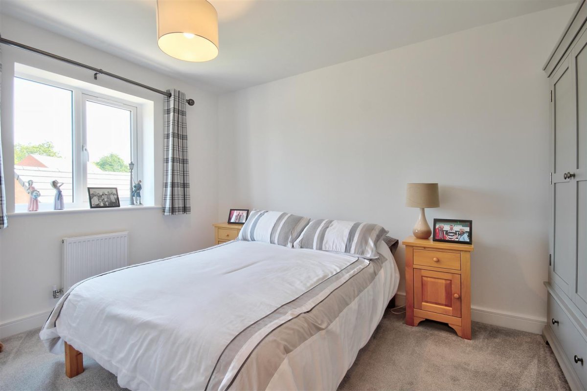 4 bedroom property for sale in Kemp Drive, Husbands Bosworth