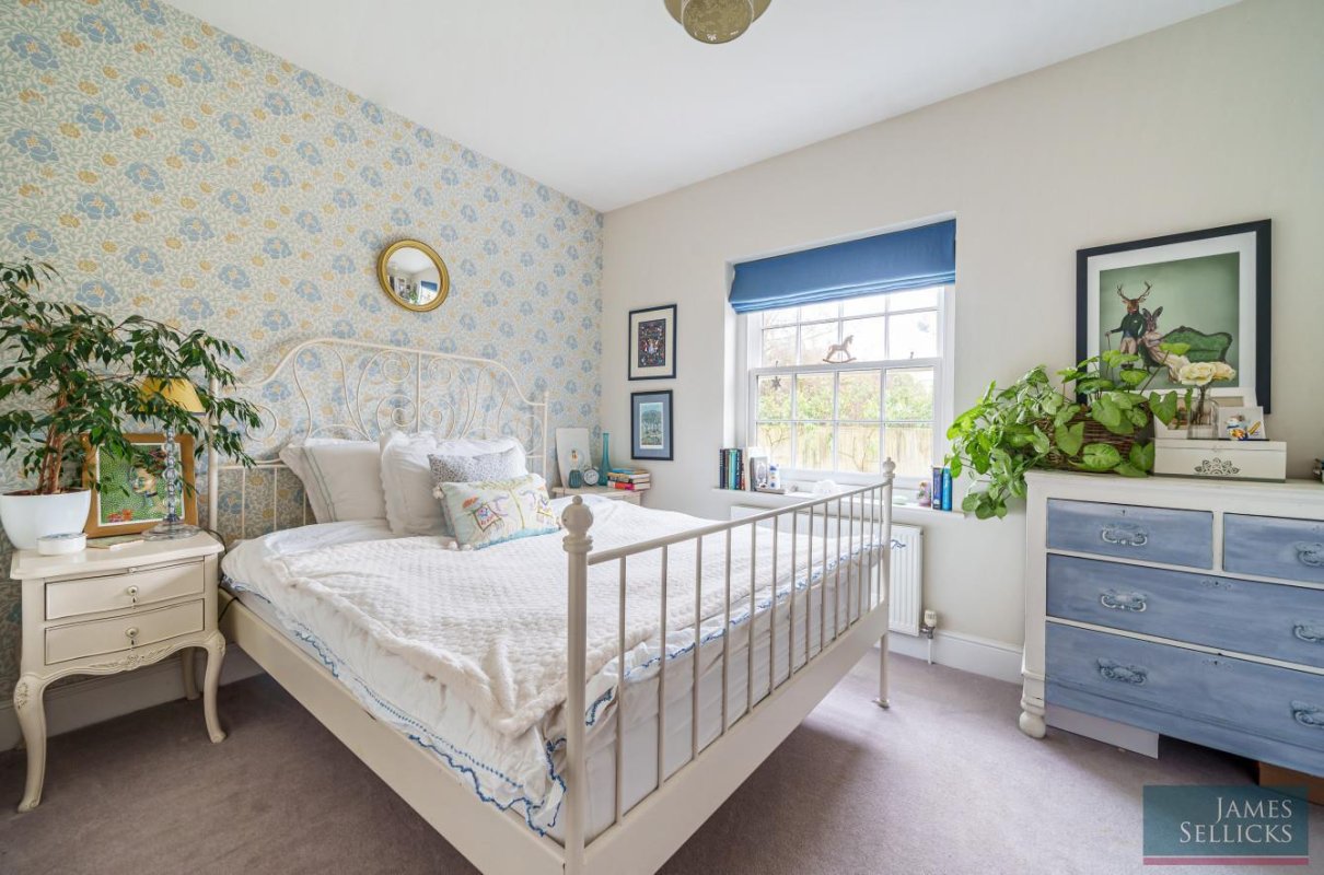 5 bedroom property for sale in Longhorn Lodge, Tur Langton