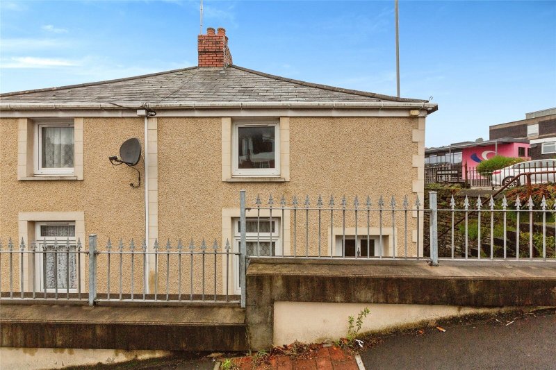 2 bedroom property for sale in Vivian Road, Sketty, Swansea, SA2