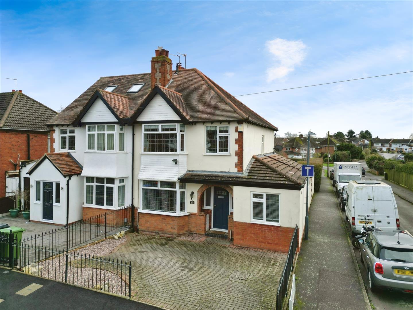 3 bedroom property for sale in Cubbington Road, Leamington Spa Offers over £465,000