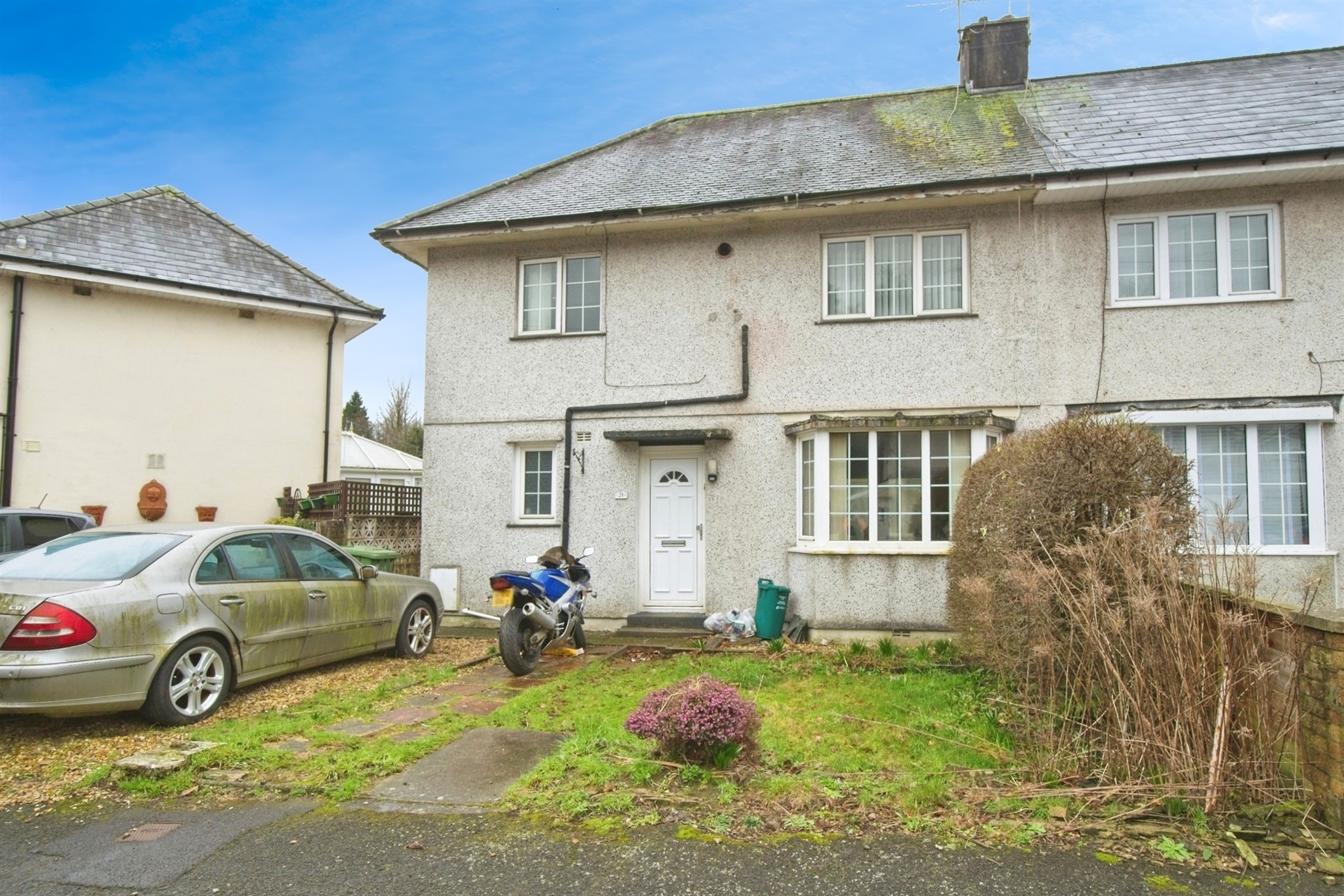 Peter Alan Estate Agents in Pontypridd Sell, Buy, Mortgages, Let or