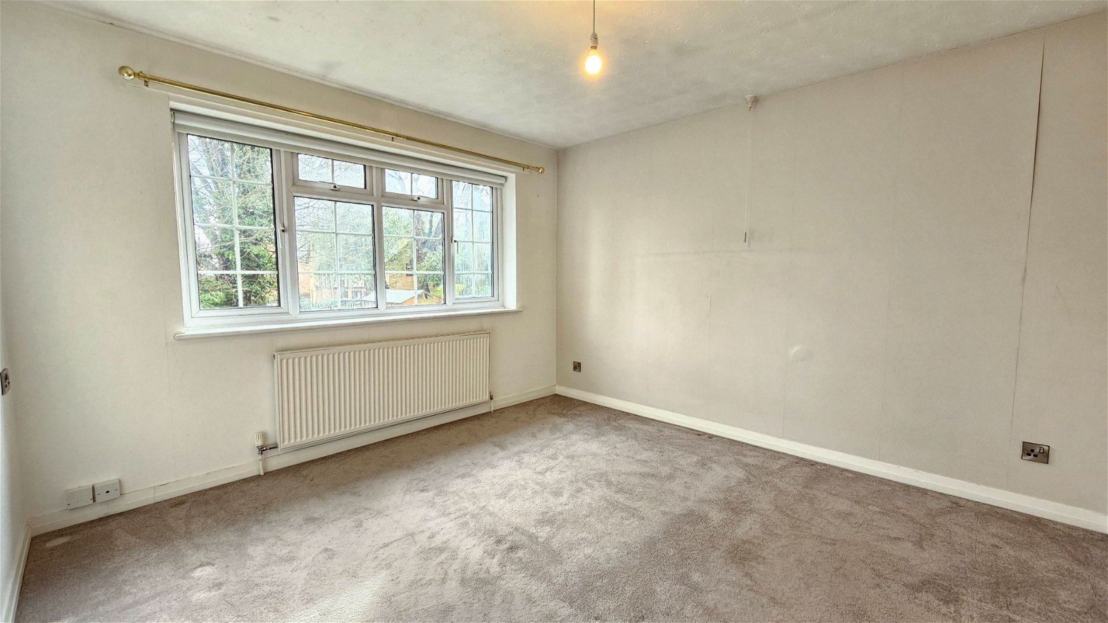 4 bedroom property for sale in Manor Place, Speen, Newbury, RG14 1RB