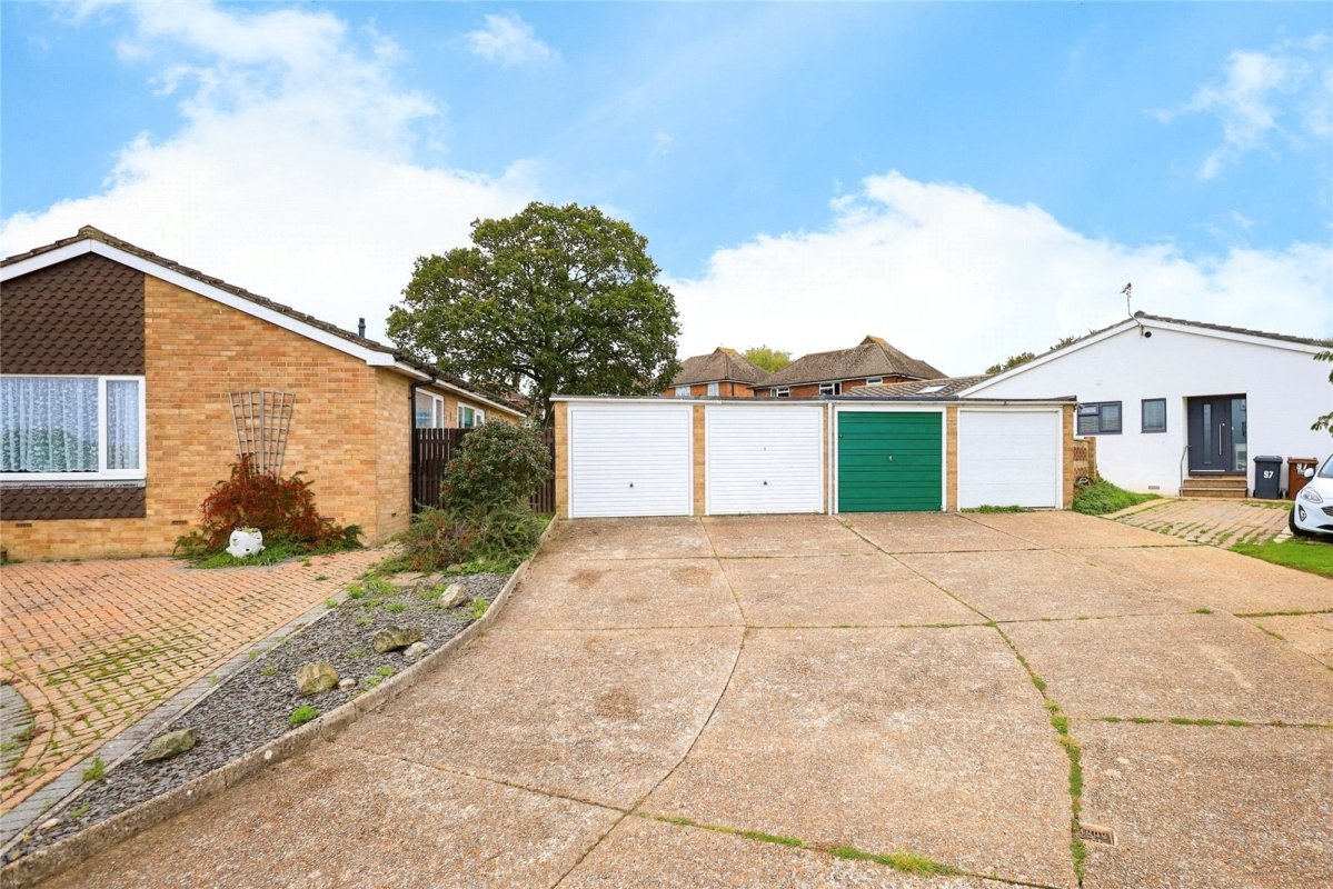 2 bedroom property for sale in Milland Road, Hailsham, BN27 Offers in excess of £300,000