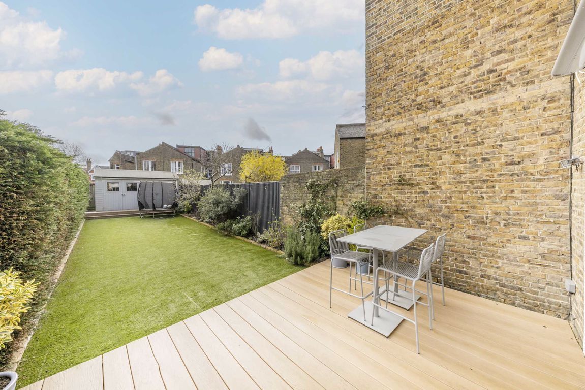 Jacksons 5 bedroom property for sale in Emmanuel Road, Balham £