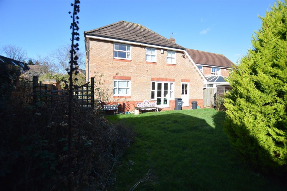 4 bedroom property for sale in Mansfield Avenue, Quorn, Loughborough Guide price £429,950
