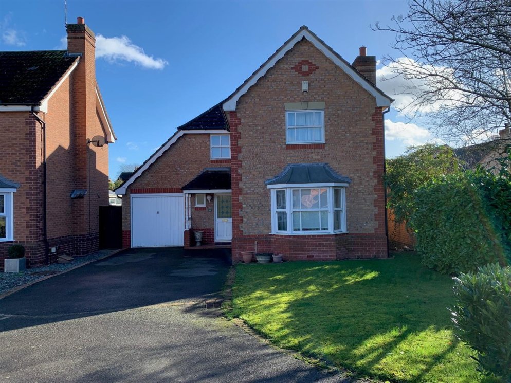 4 bedroom property for sale in Mansfield Avenue, Quorn, Loughborough Guide price £429,950