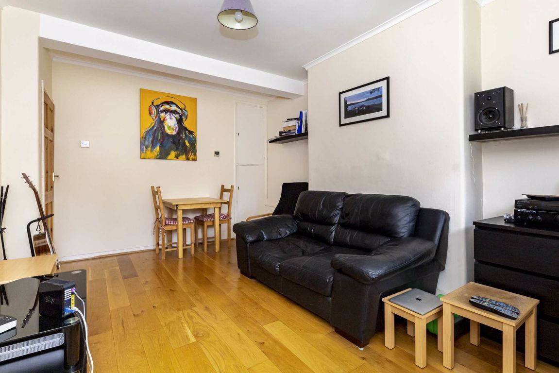 Jacksons 2 bedroom property for sale in Aldrington Road, Streatham