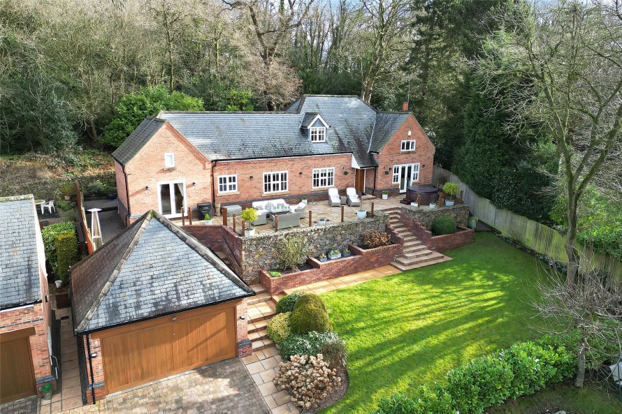 4 bedroom property for sale in Johnscliffe Close, Newtown Linford