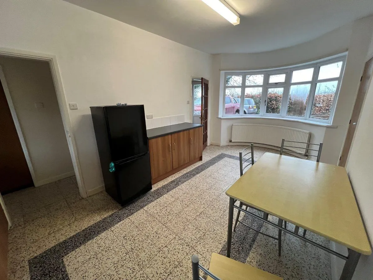 THE FLAT, SPINNEY FARM, THRUSSINGTON