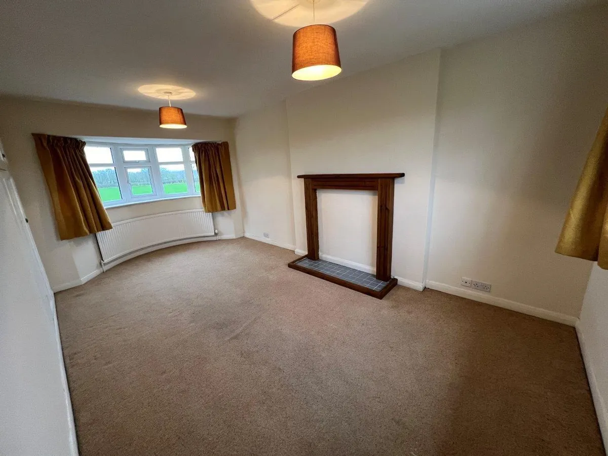 THE FLAT, SPINNEY FARM, THRUSSINGTON