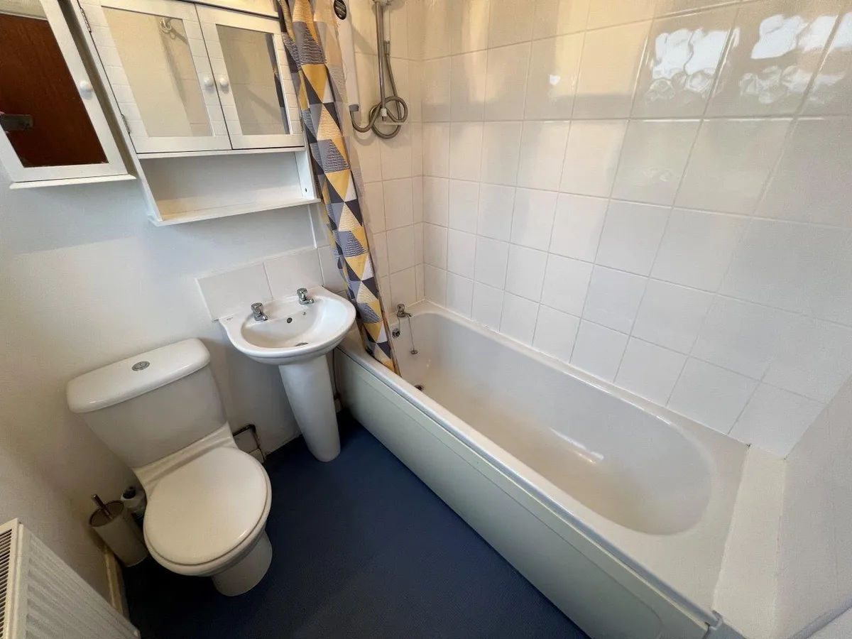 THE FLAT, SPINNEY FARM, THRUSSINGTON