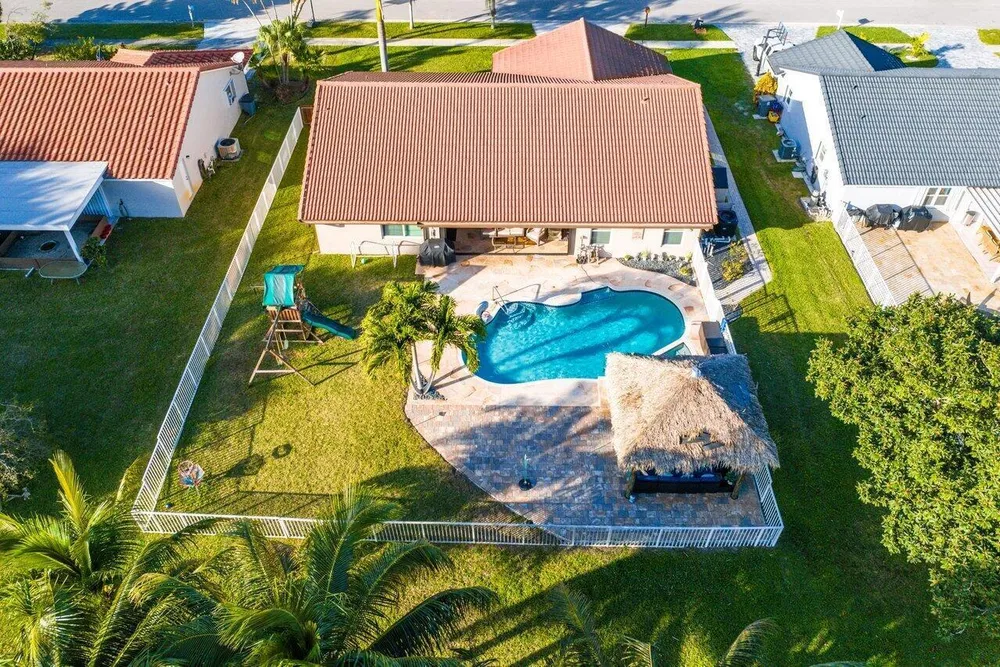21267 Hazelwood Ln, Boca Raton, FL 33428