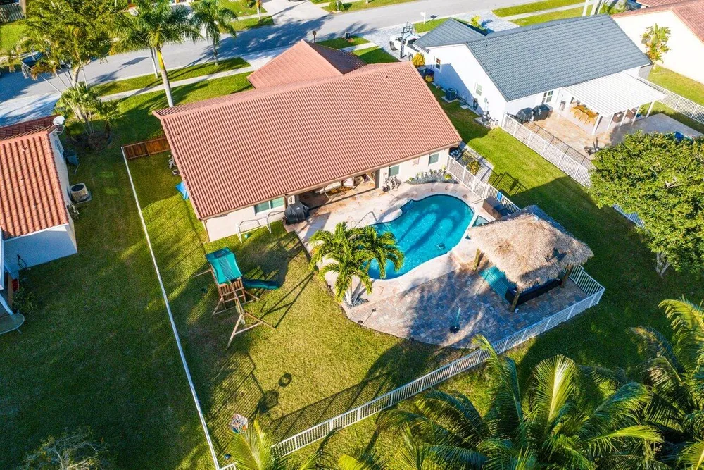 21267 Hazelwood Ln, Boca Raton, FL 33428