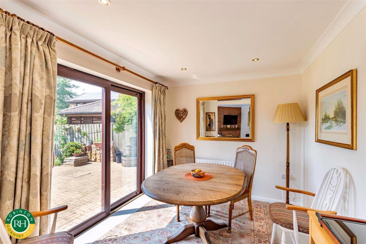 3 bedroom property for sale in St. Marys Drive, Dunsville, Doncaster