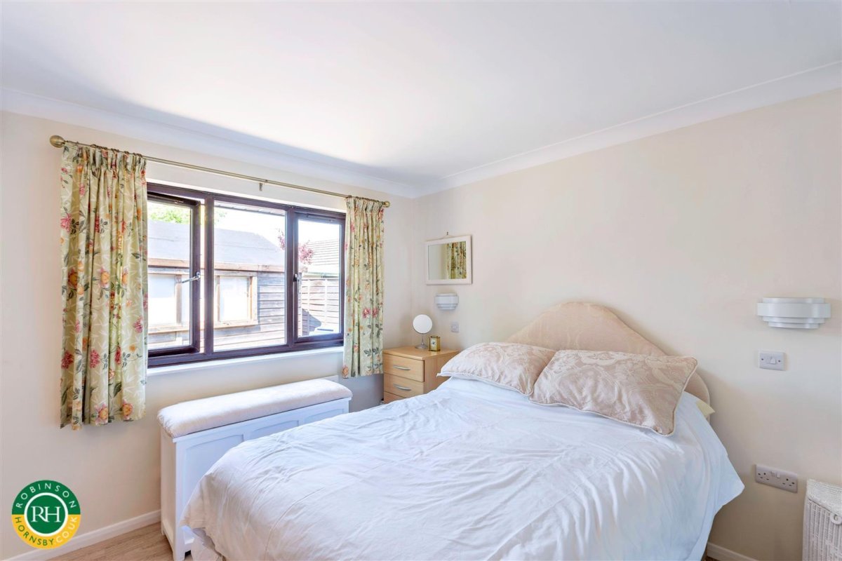 3 bedroom property for sale in St. Marys Drive, Dunsville, Doncaster