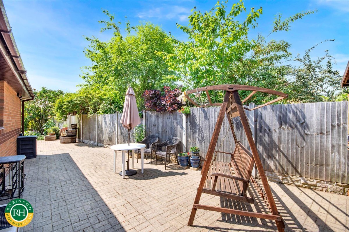 3 bedroom property for sale in St. Marys Drive, Dunsville, Doncaster