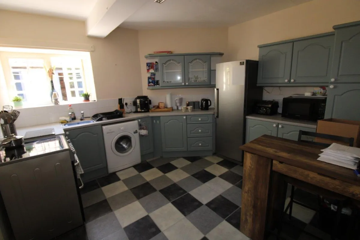GRANGE FARM COTTAGES, HIGH DYKE, STOKE ROCHFORD, GRANTHAM