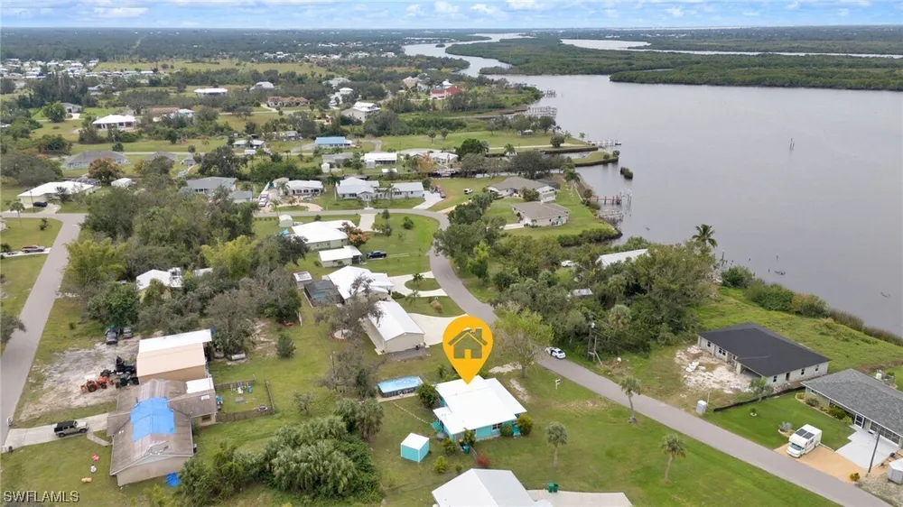 480 Ridgecrest Dr, Punta Gorda, FL 33982