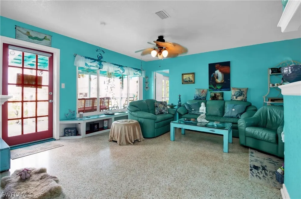 480 Ridgecrest Dr, Punta Gorda, FL 33982