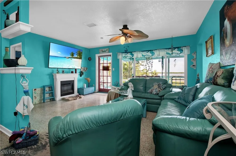 480 Ridgecrest Dr, Punta Gorda, FL 33982