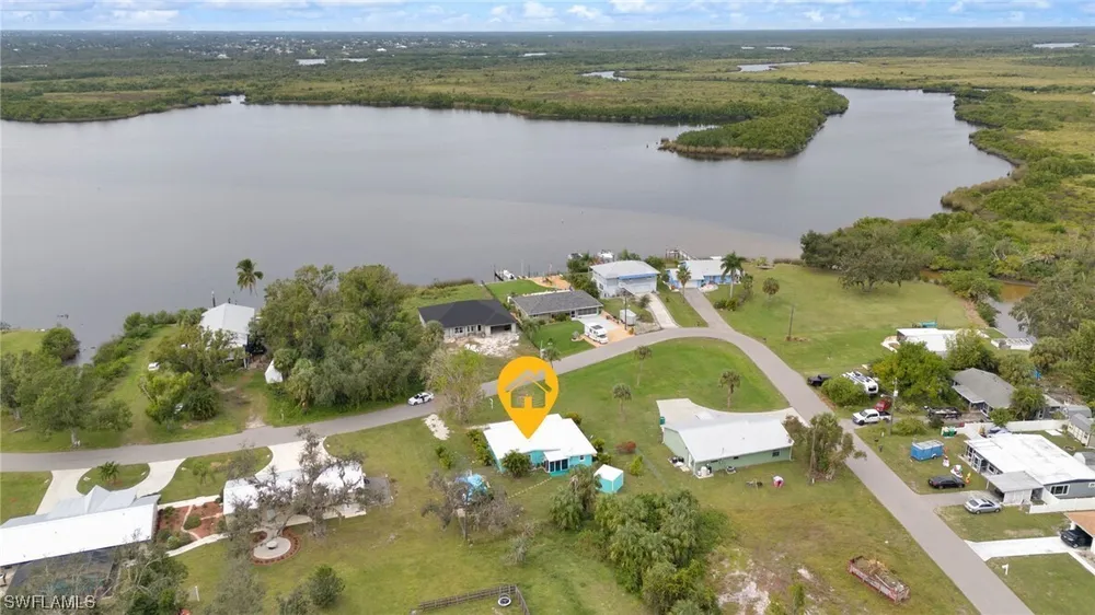 480 Ridgecrest Dr, Punta Gorda, FL 33982