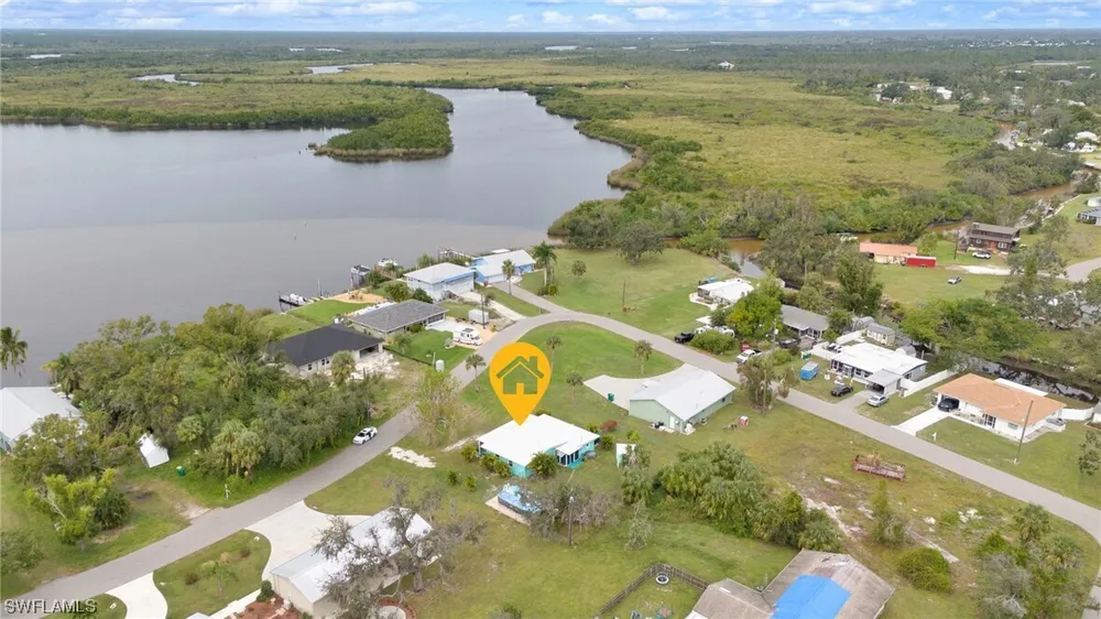 480 Ridgecrest Dr, Punta Gorda, FL 33982