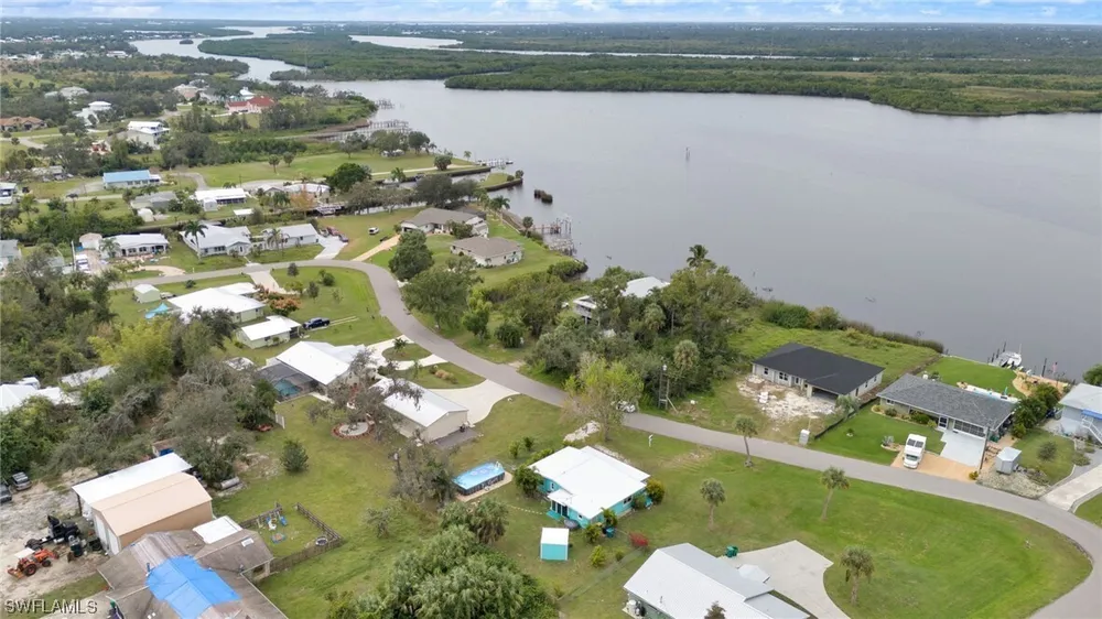 480 Ridgecrest Dr, Punta Gorda, FL 33982