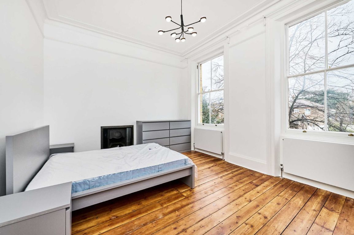 Jacksons 3 bedroom property for sale in Elms Road, Clapham £900,000