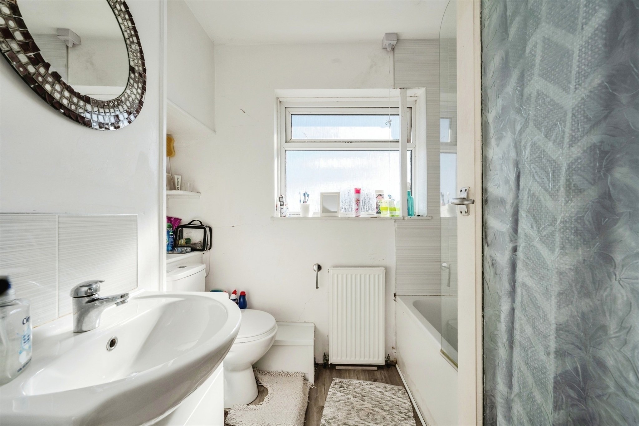 3 bedroom property for sale in Manor Road, Manselton, Swansea Offers