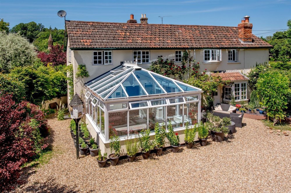 Stags 4 bedroom property for sale in Greenham, Wellington