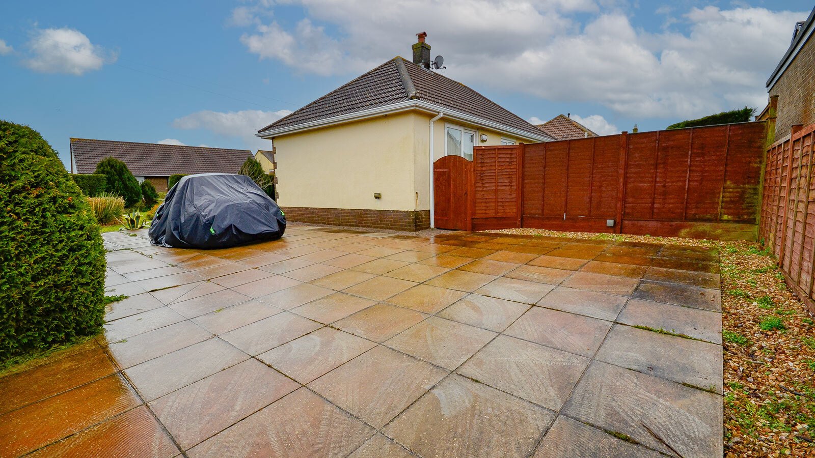 2 bedroom property for sale in COPYTHORNE PARK, BRIXHAM £425,000