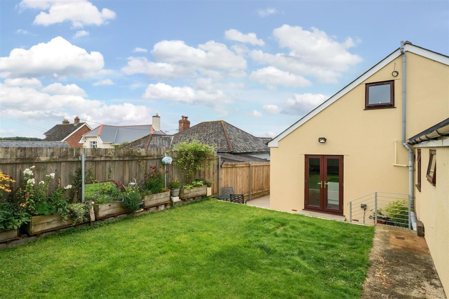 Stags 4 bedroom property for sale in Nomansland