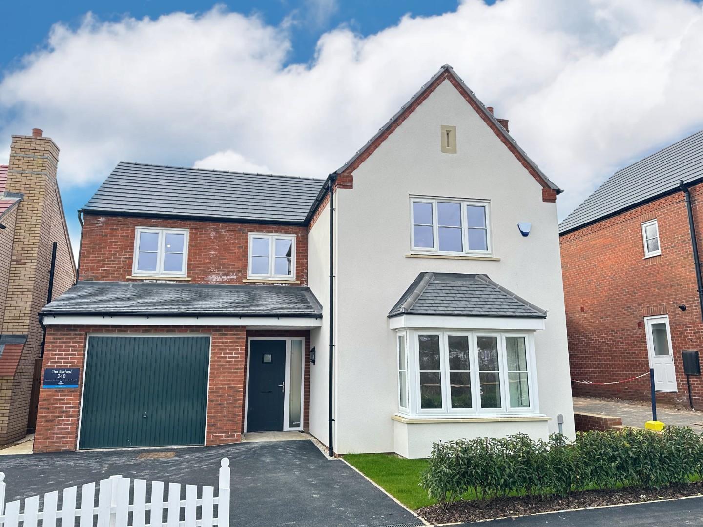 4 bedroom property for sale in High Street, Upton, Northampton £524,750