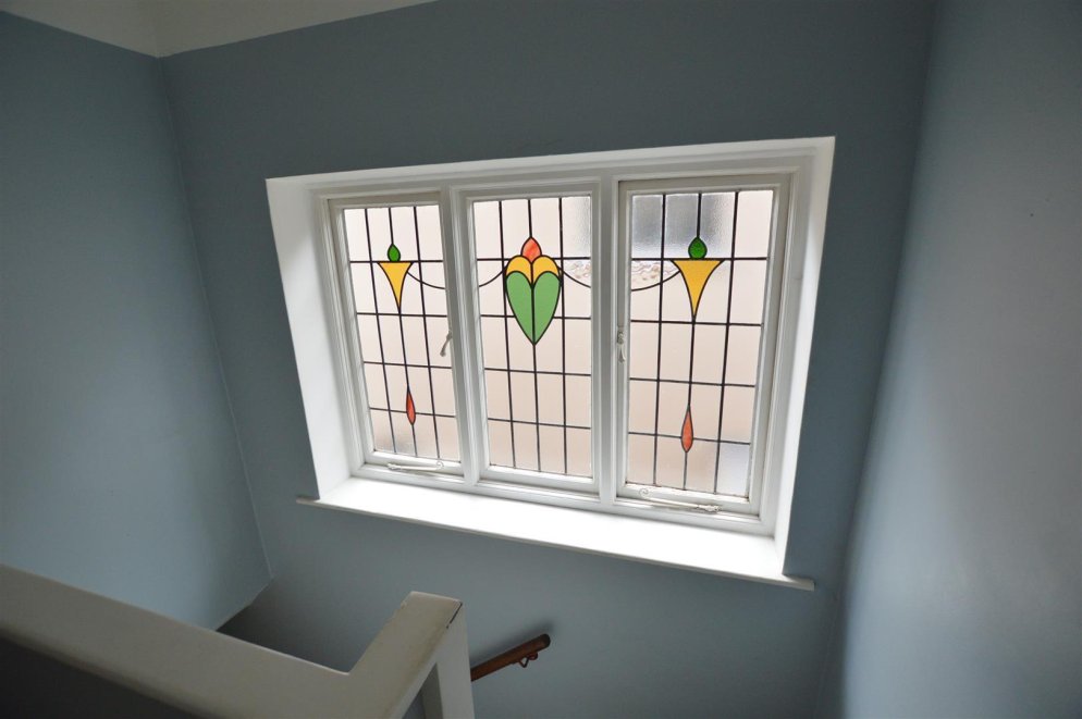 3 bedroom property for sale in Holt Drive, Loughborough Guide price £