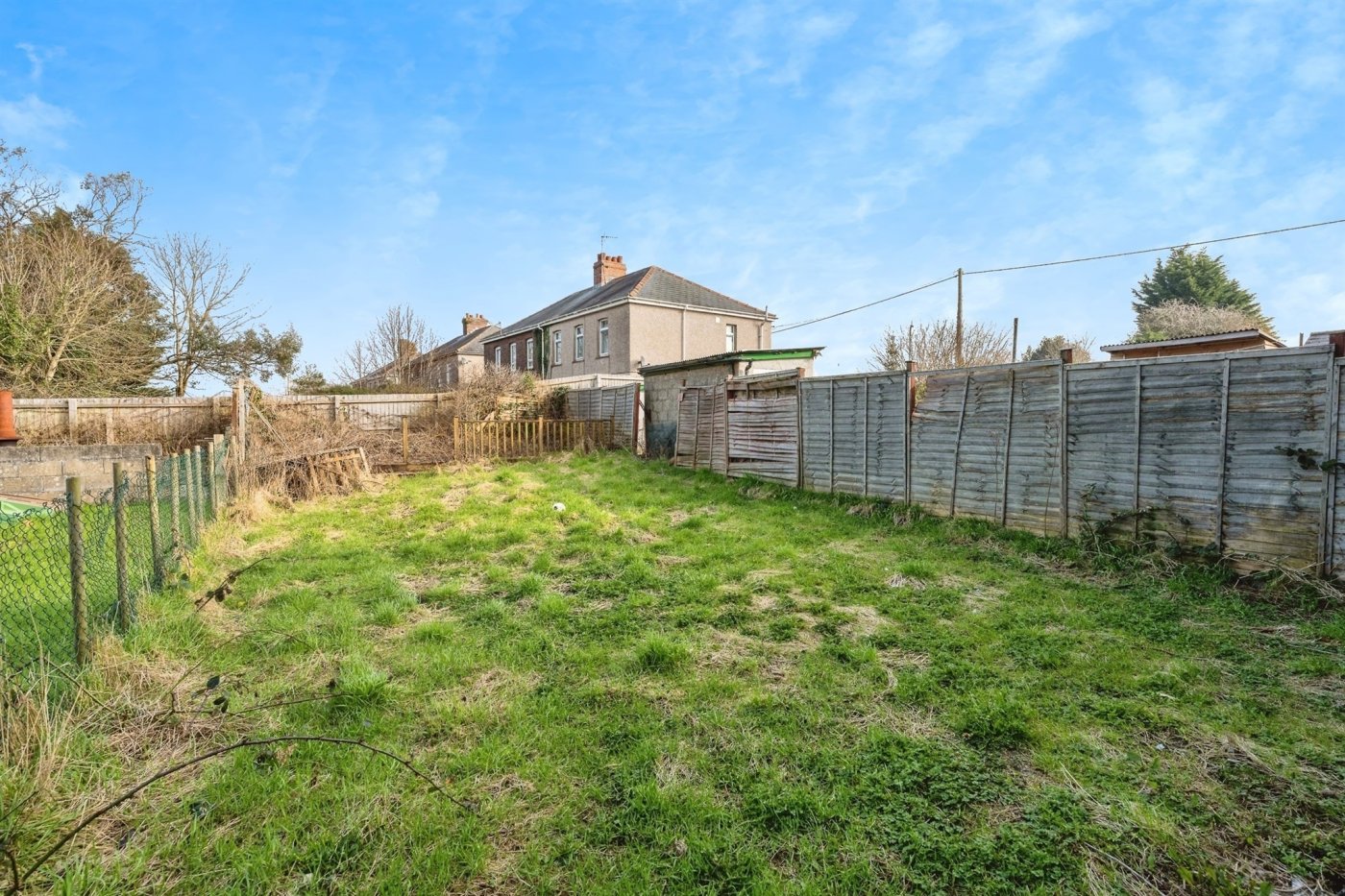 3 bedroom property for sale in Sarn Hill, Sarn, Bridgend £125,000