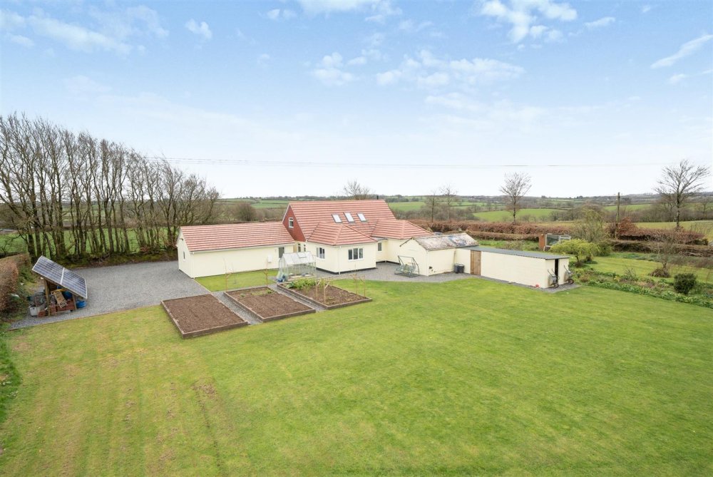 Stags 4 bedroom property for sale in East Anstey, Tiverton