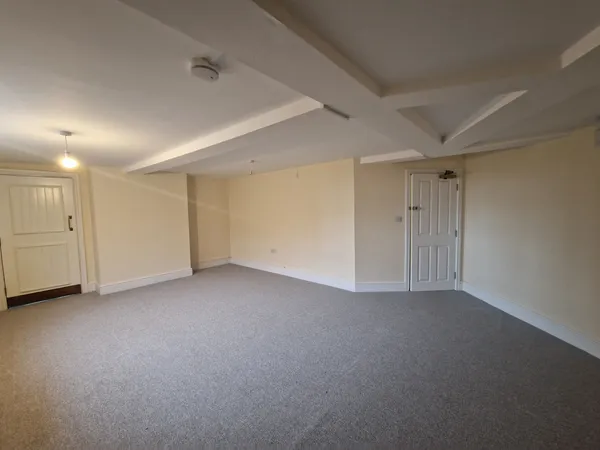 Norfolk Street, Worksop, S80