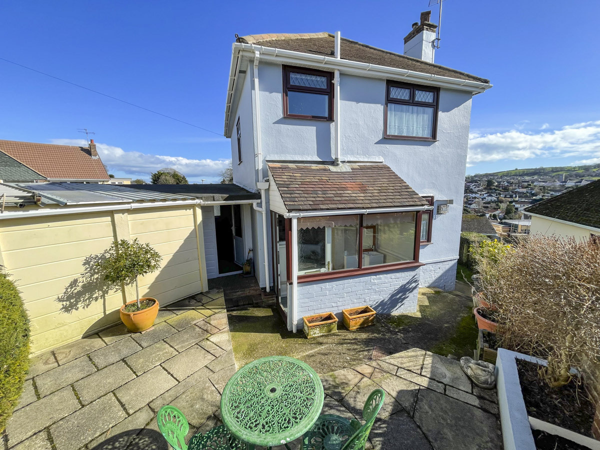 3 bedroom property for sale in Northfields Lane, Brixham Offers in