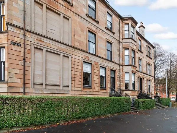 Leslie Street, Glasgow, G41