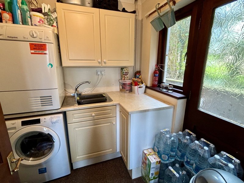 5 bedroom property for sale in Blenheim Drive, Neyland, Milford Haven